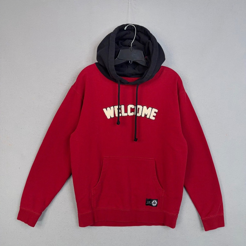 Welcome Hoodie Mens Small Red Black Two Tone Welcome Embroidered Skate Street